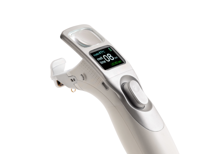 Systane® iLux²® Dry Eye Treatment Device